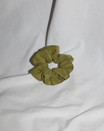 Silk Scrunchie Medium