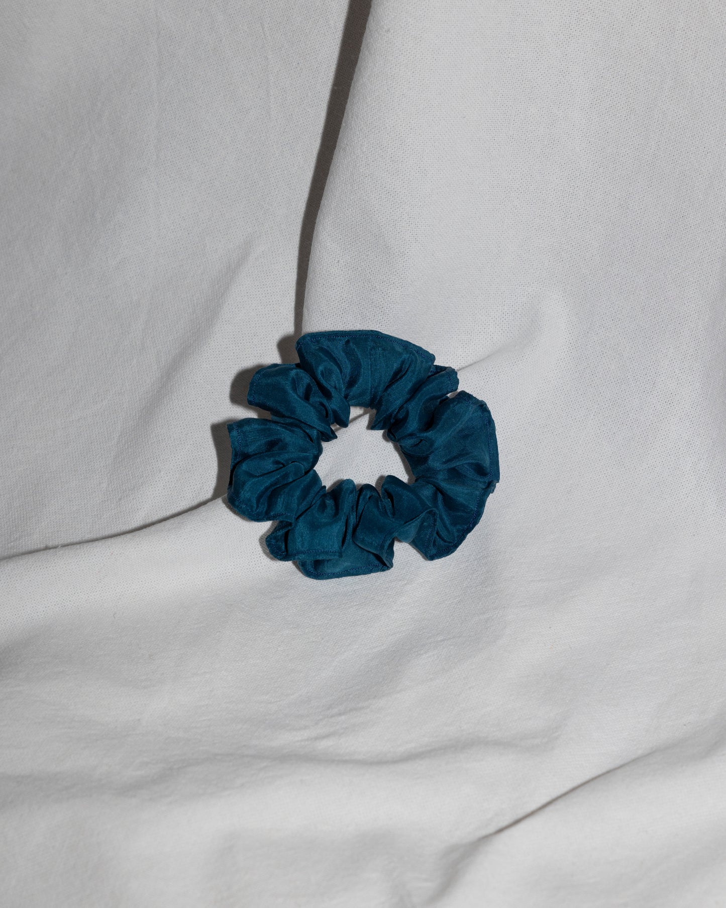 Silk Scrunchie Medium